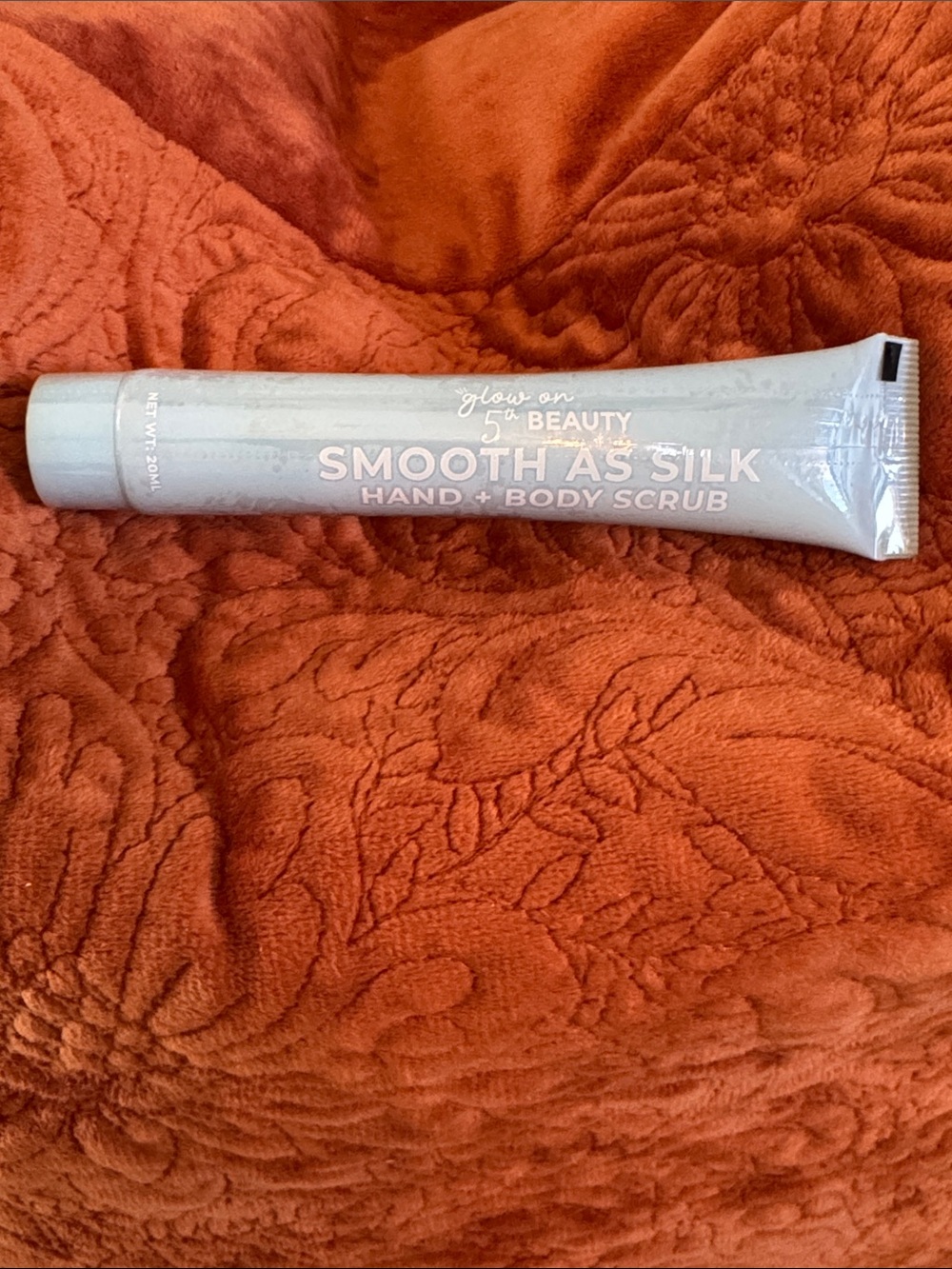 Glow On 5th Beauty Smooth As Silk Hand & Body Scrub - Light Blue